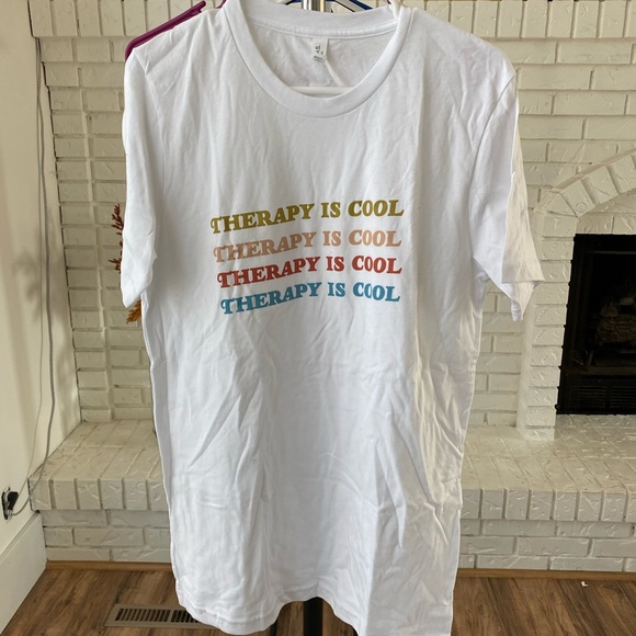 NEVER WORN therapy is cool shirt - Picture 1 of 1